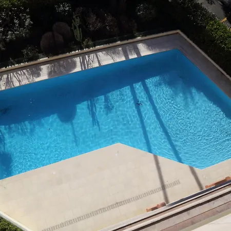 Avec Alcôve Calme, Piscine Et Animaux Permis - Fr-1-196-224 * Mentone