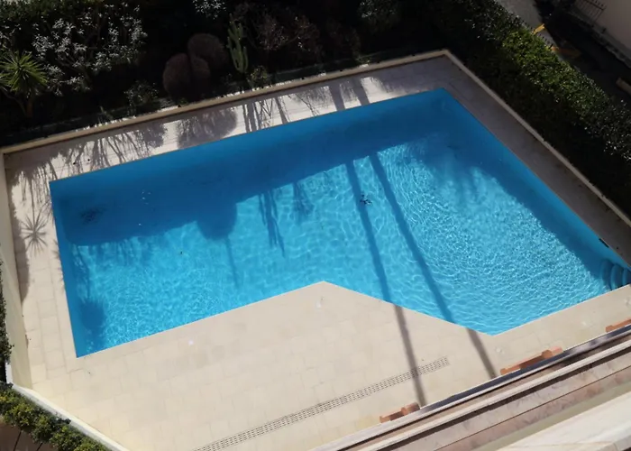 Avec Alcôve Calme, Piscine Et Animaux Permis - Fr-1-196-224 * Mentone