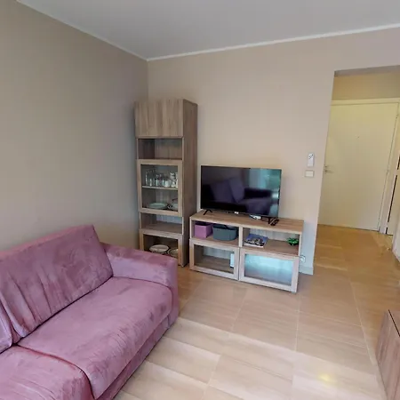 Apartment Avec Alcove Calme, Piscine Et Animaux Permis - Fr-1-196-224