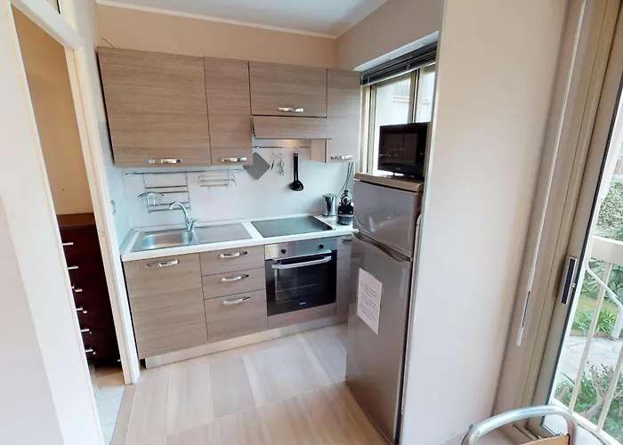 Renove Au Calme Avec Alcove - Fr-1-196-224 Apartmán Menton